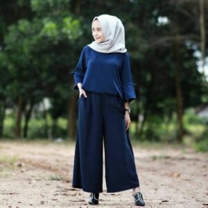 Baju Muslim Kombinasi Celana Panjang Kulot Untuk Remaja